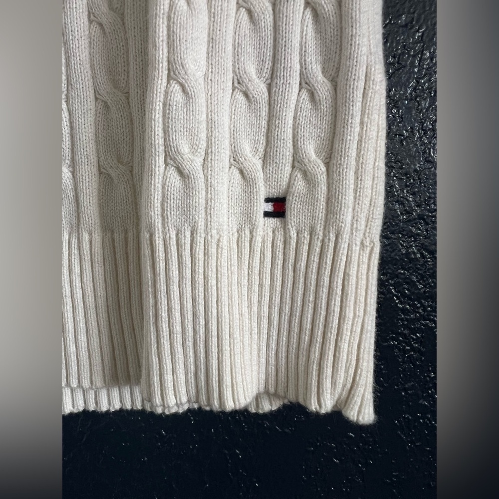 Vintage Tommy Hilfiger Cream Cable-Knit Vest - Picture 3 of 4